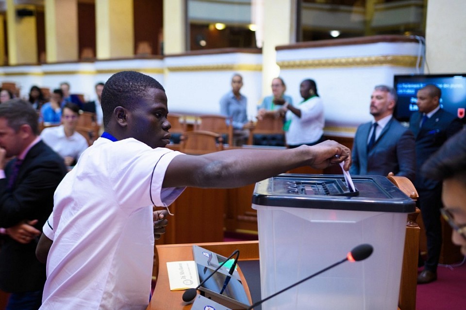 Brice AHOSSA, 9ème Parlement francophone des Jeunes, Tirana, Juillet 2022